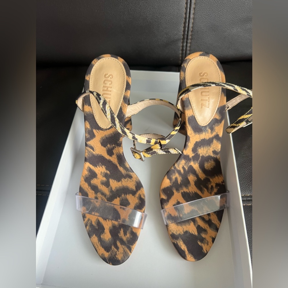 Leopard heels